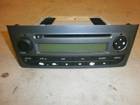 radio / CD - Fiat Linea 1.3 JTD ´08